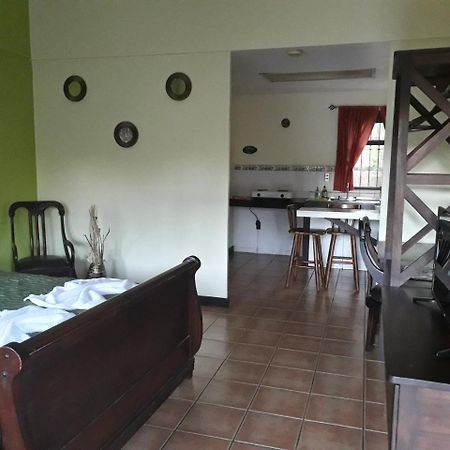 Dos Palmas Studio Apartments Río Segundo Zewnętrze zdjęcie